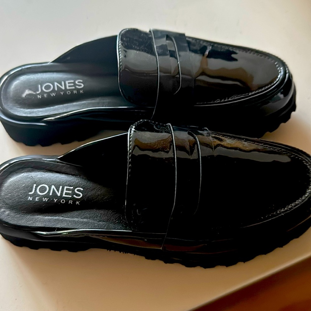 Slip on loafer